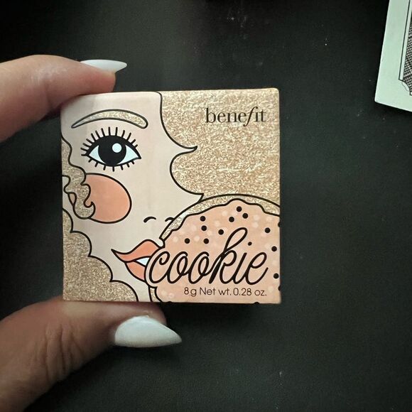 NEW BENEFIT COSMETICS Shimmer Finish Powder Highlighters - Picture 6 of 8